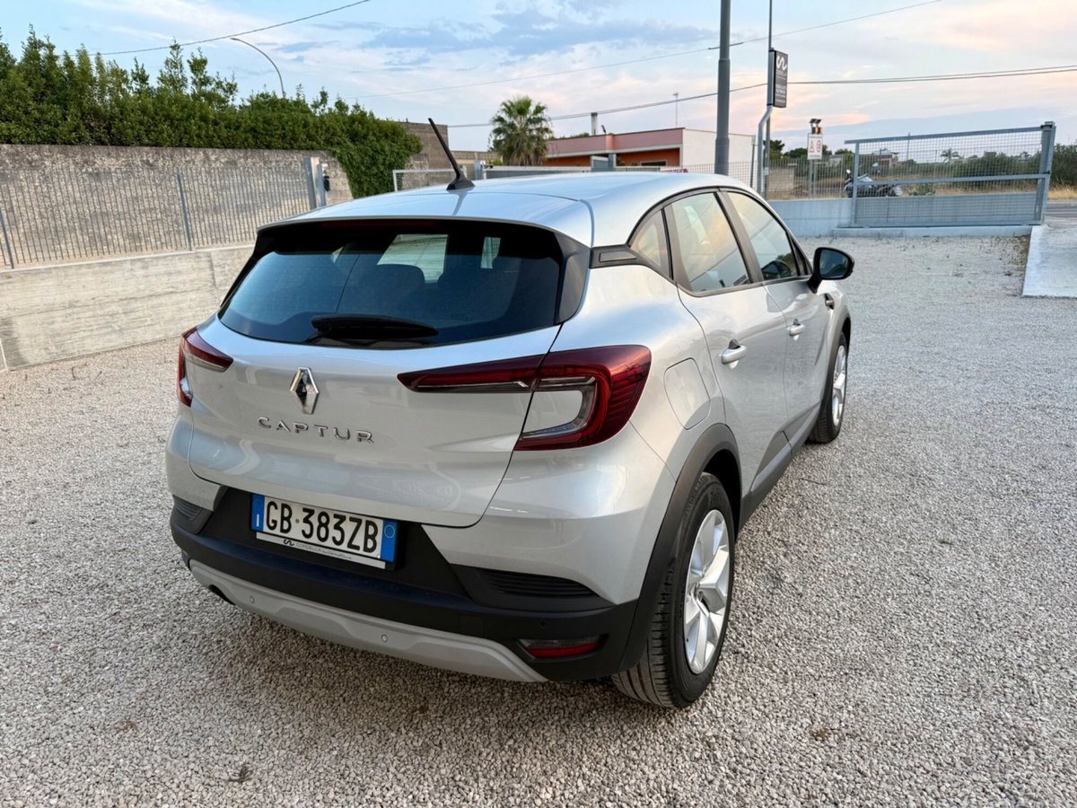 Renault Captur TCe 100 CV GPL FAP Life (6)