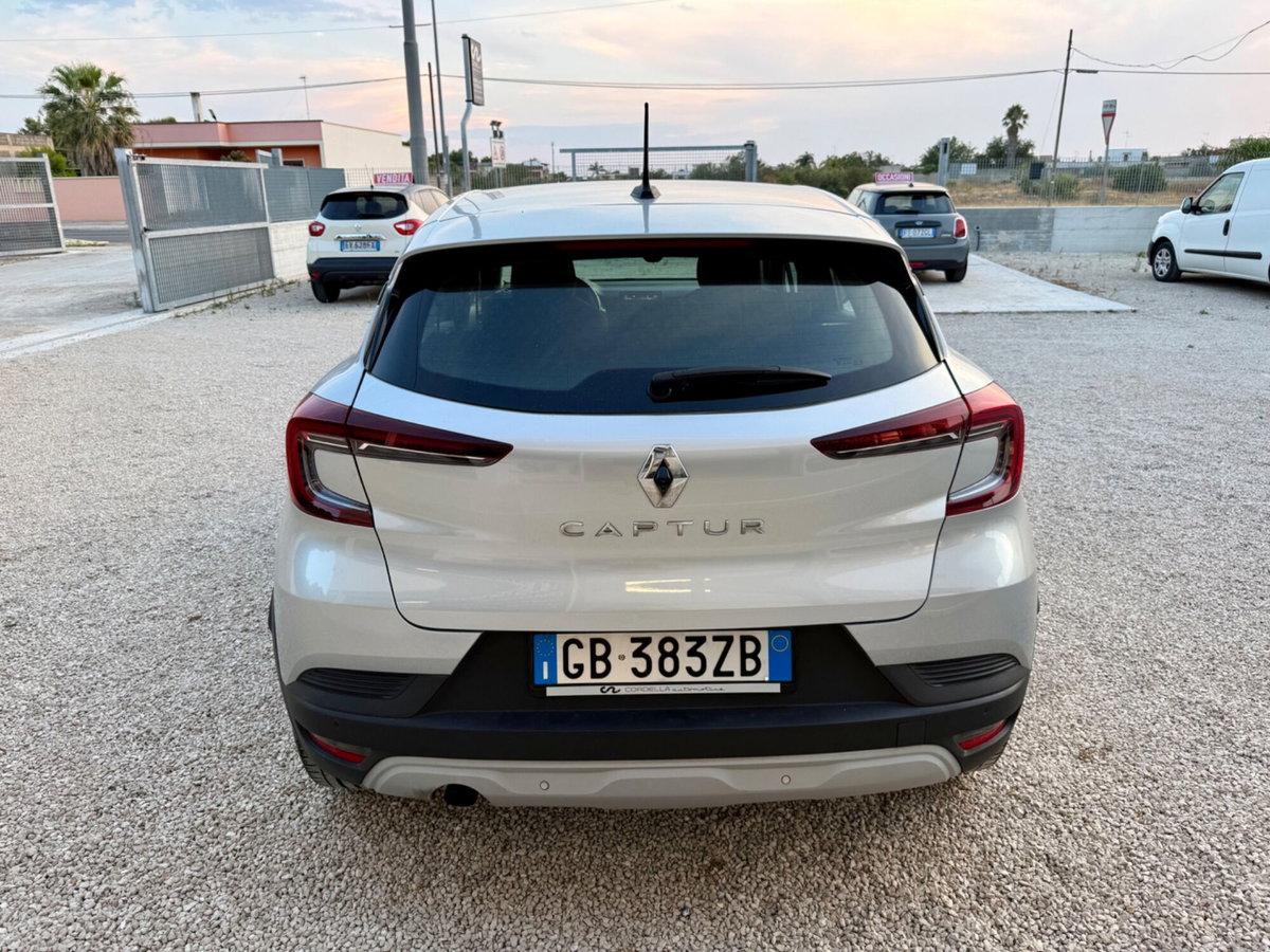 Renault Captur TCe 100 CV GPL FAP Life (7)