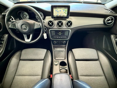 Mercedes-Benz GLA SUV 200 d Automatic Sport (11)