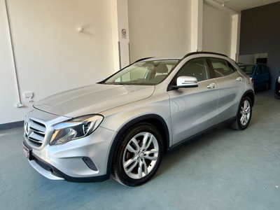 Mercedes-Benz GLA SUV 200 d Automatic Sport (7)