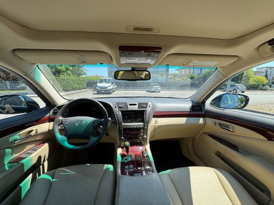 Lexus LS 600h (15)