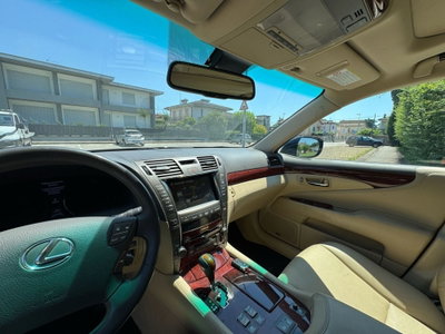 Lexus LS 600h (19)