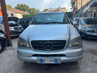 Mercedes-Benz Classe ML 270 turbodiesel cat CDI (2)