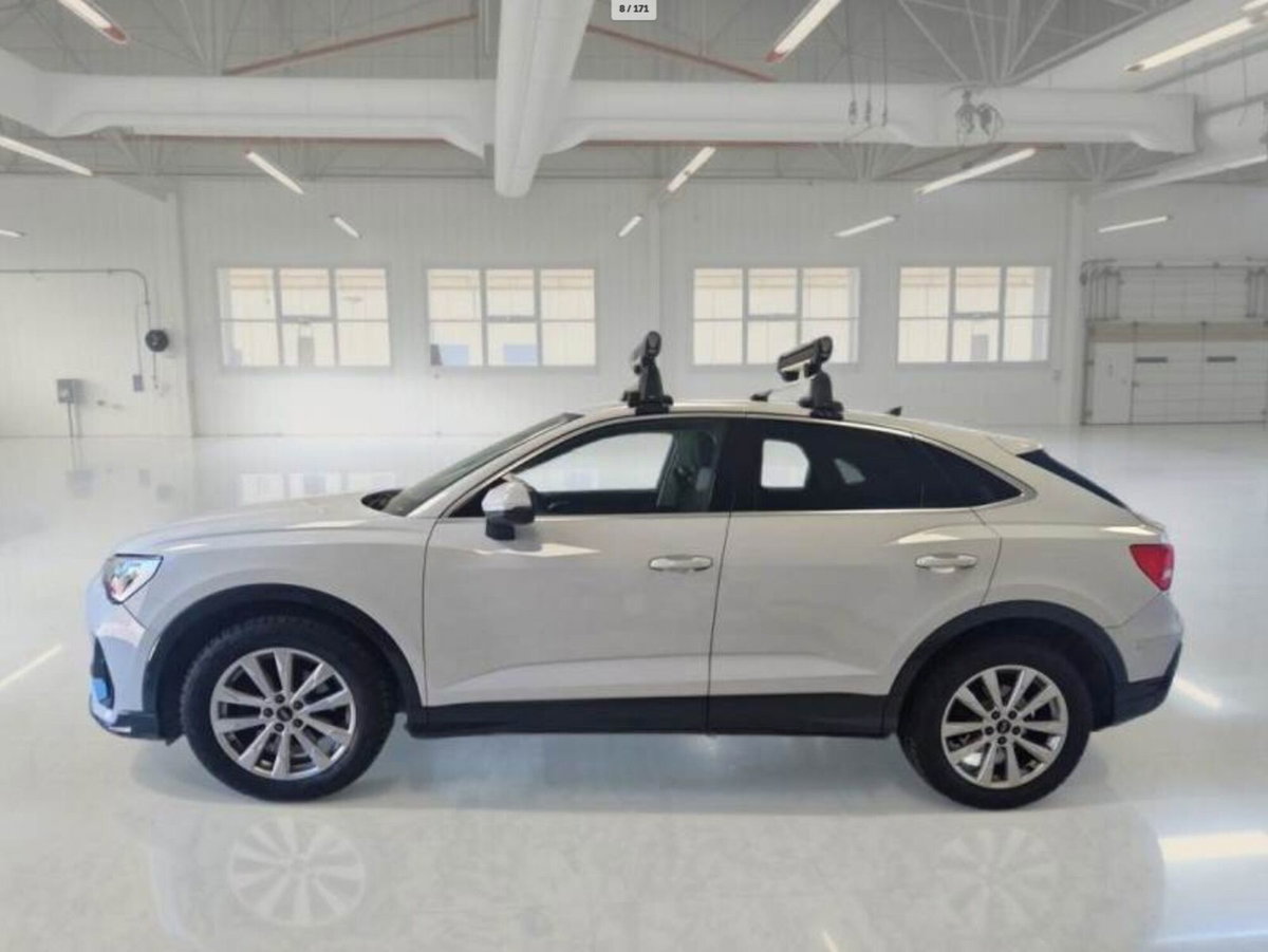 Audi Q3 35 TDI quattro S tronic Business (3)
