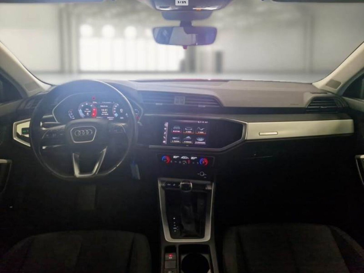 Audi Q3 35 TDI quattro S tronic Business (8)