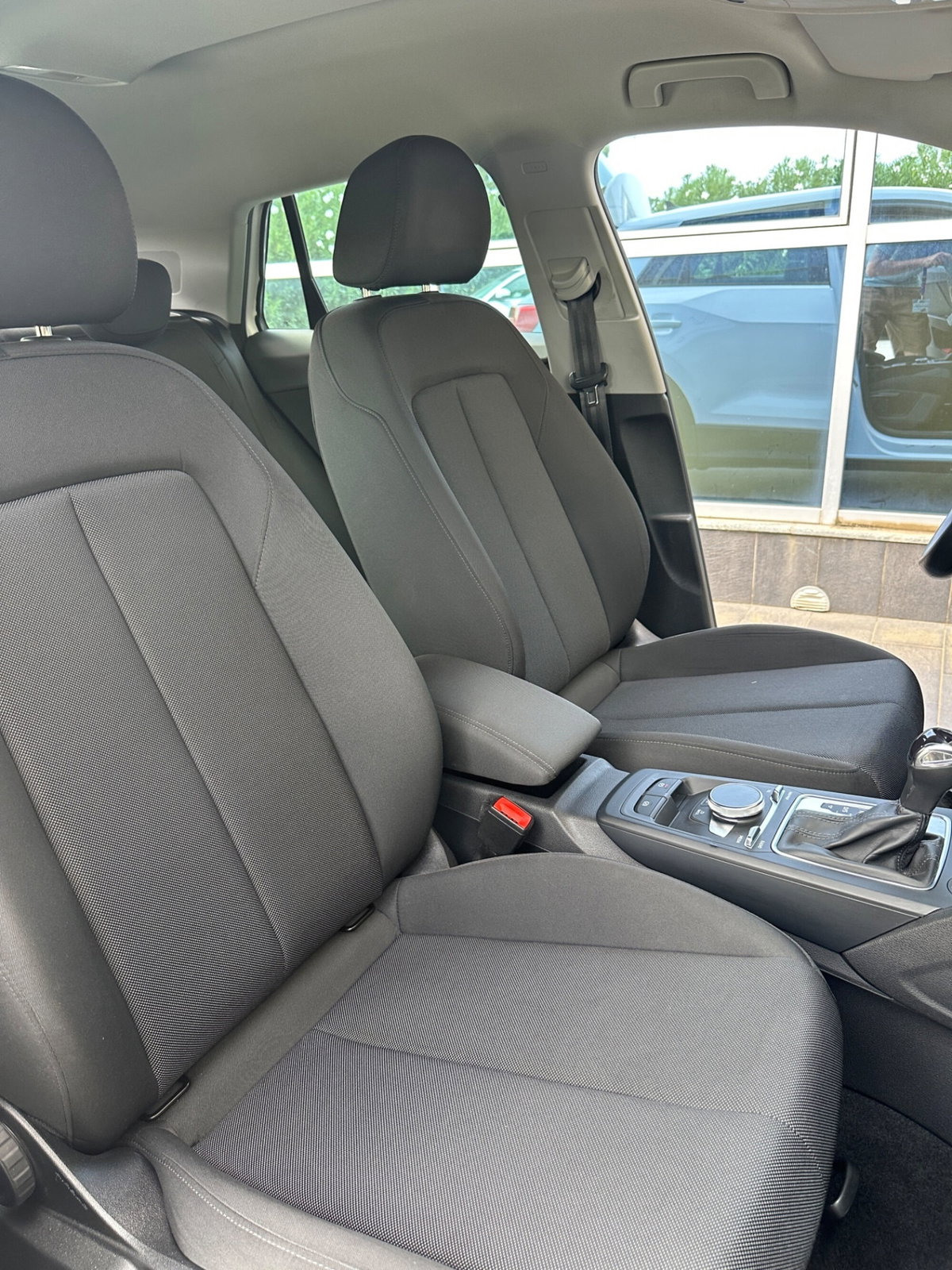 Audi Q2 Q2 30 TDI S tronic Business (12)