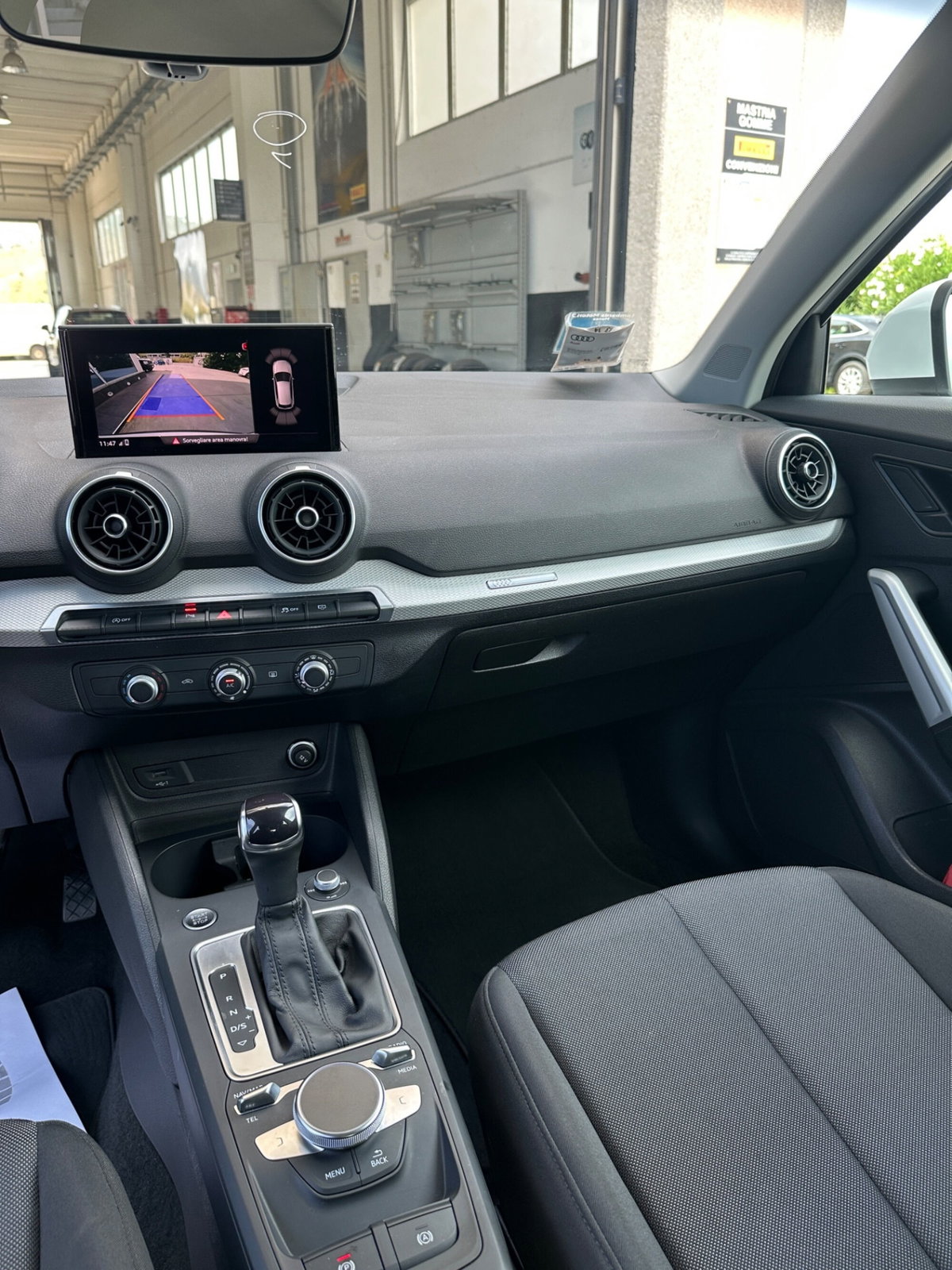 Audi Q2 Q2 30 TDI S tronic Business (17)