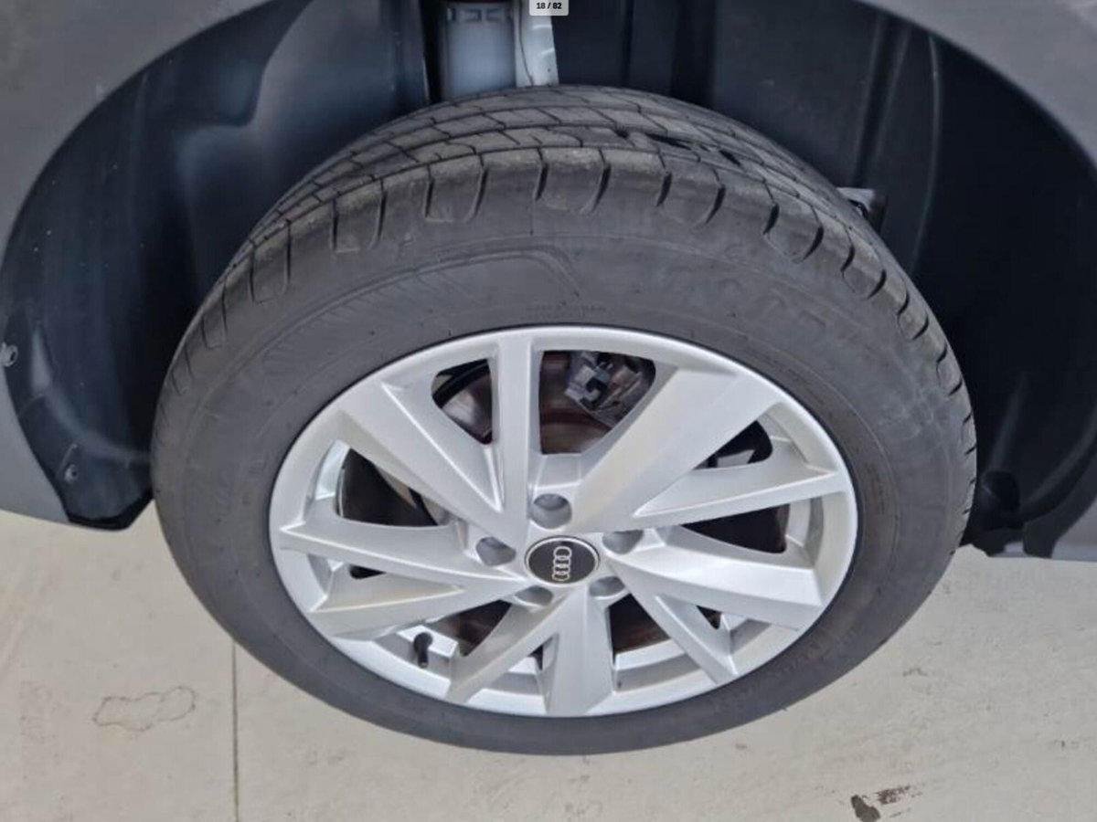Audi Q2 Q2 30 TDI S tronic Business (9)