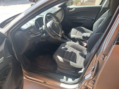 Alfa Romeo Giulietta 1.6 JTDm Super 120cv (10)