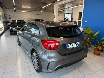 Mercedes-Benz Classe A 180 CDI Automatic Dark Night Edition (7)