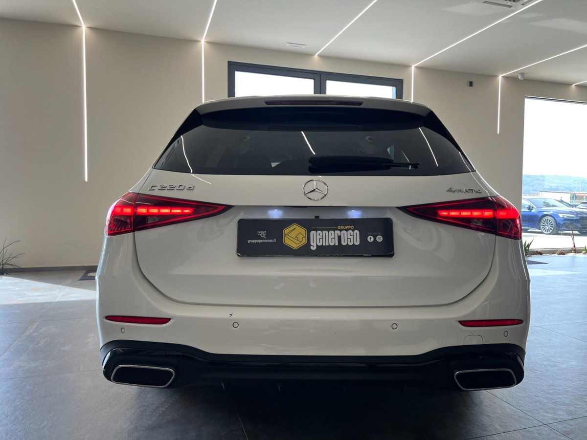 Mercedes-Benz Classe C Station Wagon 220 d Mild hybrid 4Matic Premium (4)
