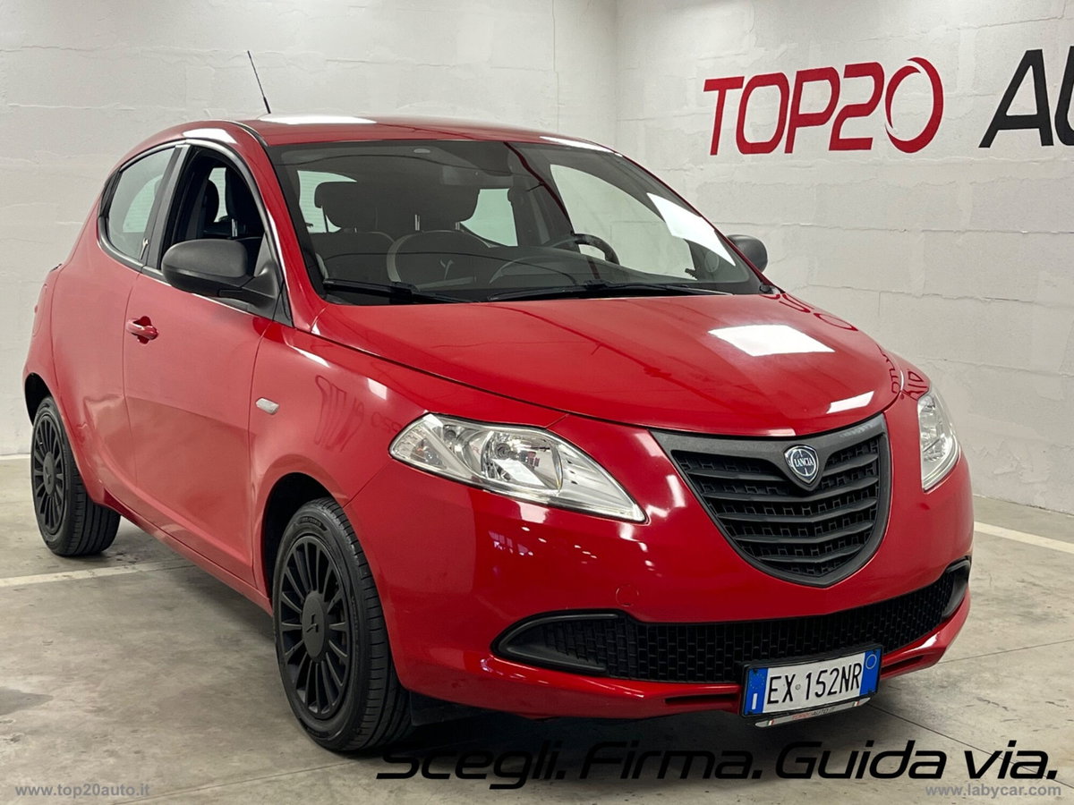 Lancia Ypsilon 1.2 69 CV 5 porte GPL Ecochic Elefantino (2)