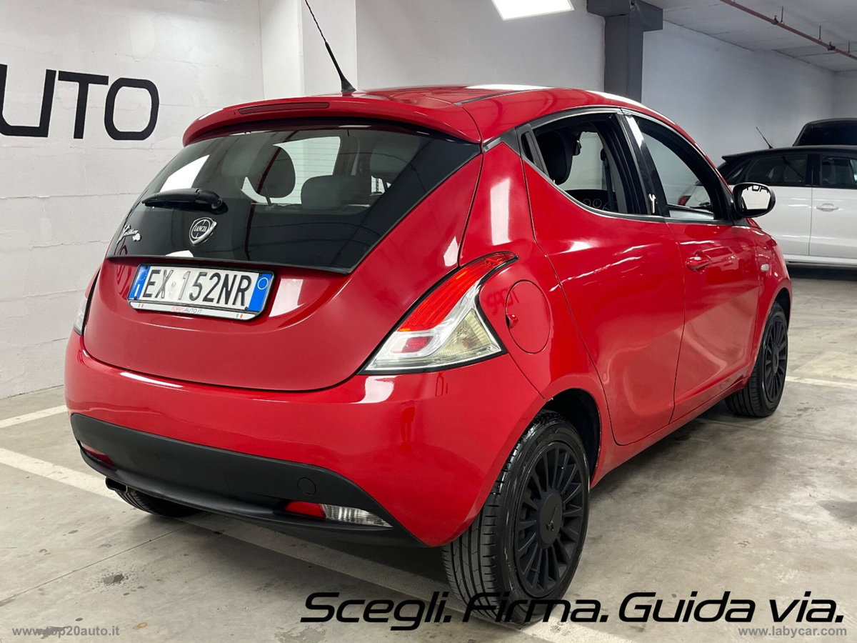 Lancia Ypsilon 1.2 69 CV 5 porte GPL Ecochic Elefantino (3)