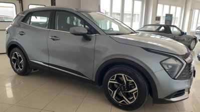 Kia Sportage 1.6 crdi mhev Business dct (3)