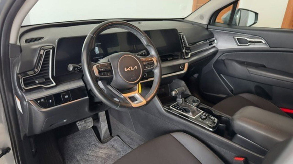 Kia Sportage 1.6 crdi mhev Business dct (7)