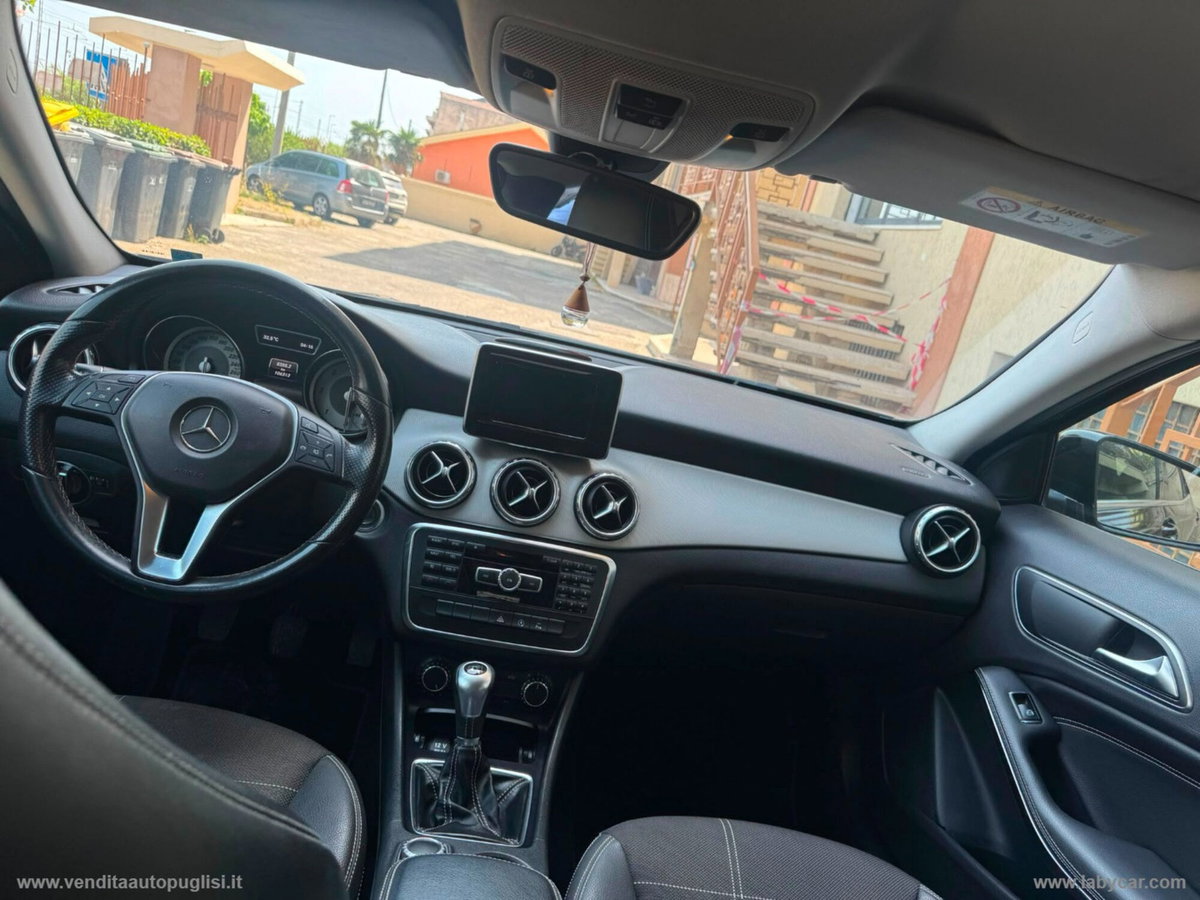 Mercedes-Benz GLA SUV 200 d Sport (5)