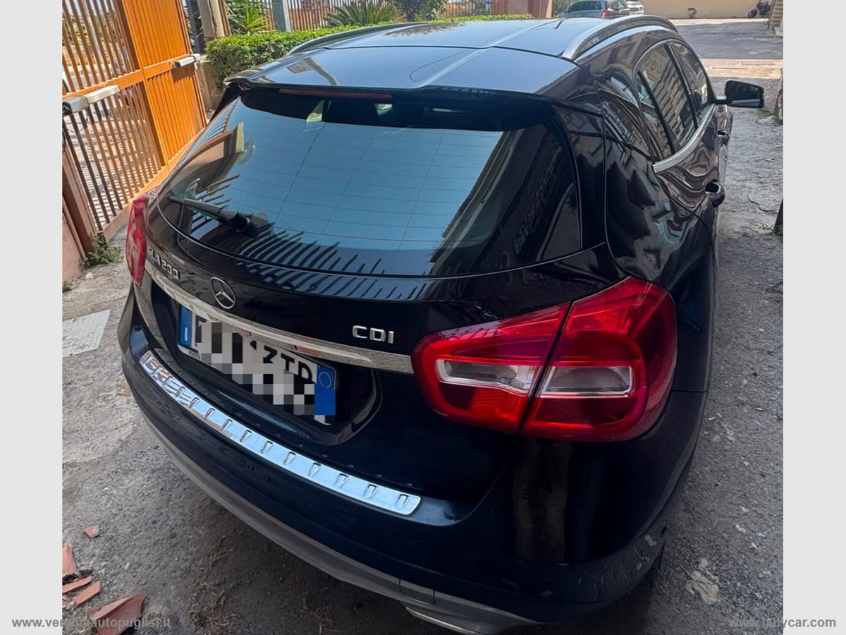 Mercedes-Benz GLA SUV 200 d Sport (8)