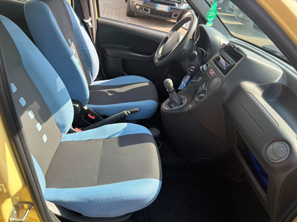 Fiat Panda 1.1 Active (10)