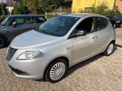 Lancia Ypsilon 1.2 69 CV 5 porte Gold usata