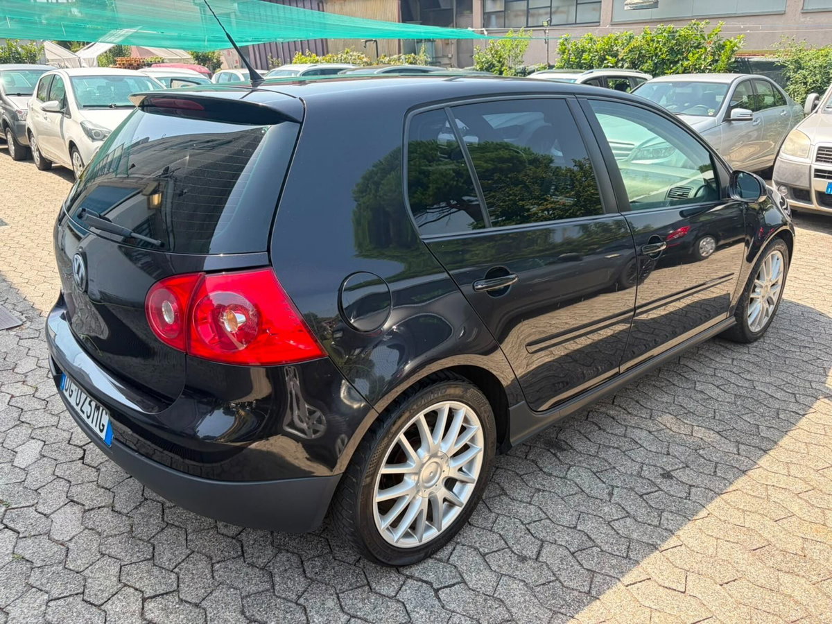 Volkswagen Golf 2.0/170CV TDI DPF 5p. GT Sport (4)