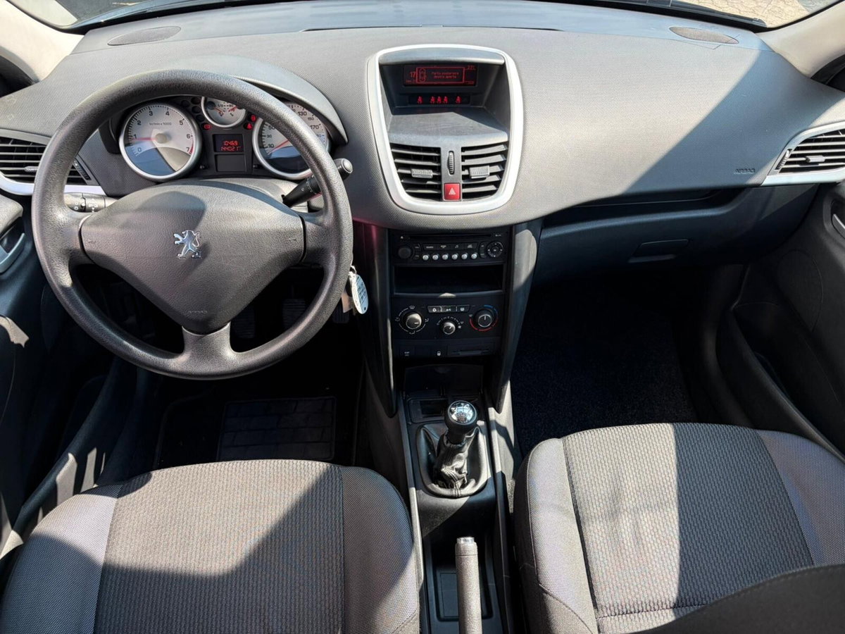 Peugeot 207 8V 75CV 5p. X Line (13)