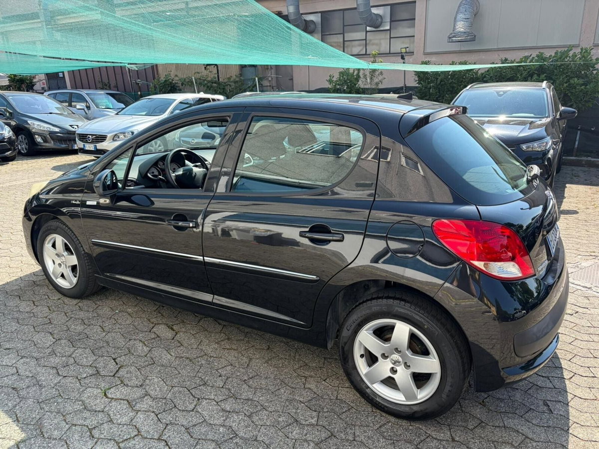 Peugeot 207 8V 75CV 5p. X Line (6)