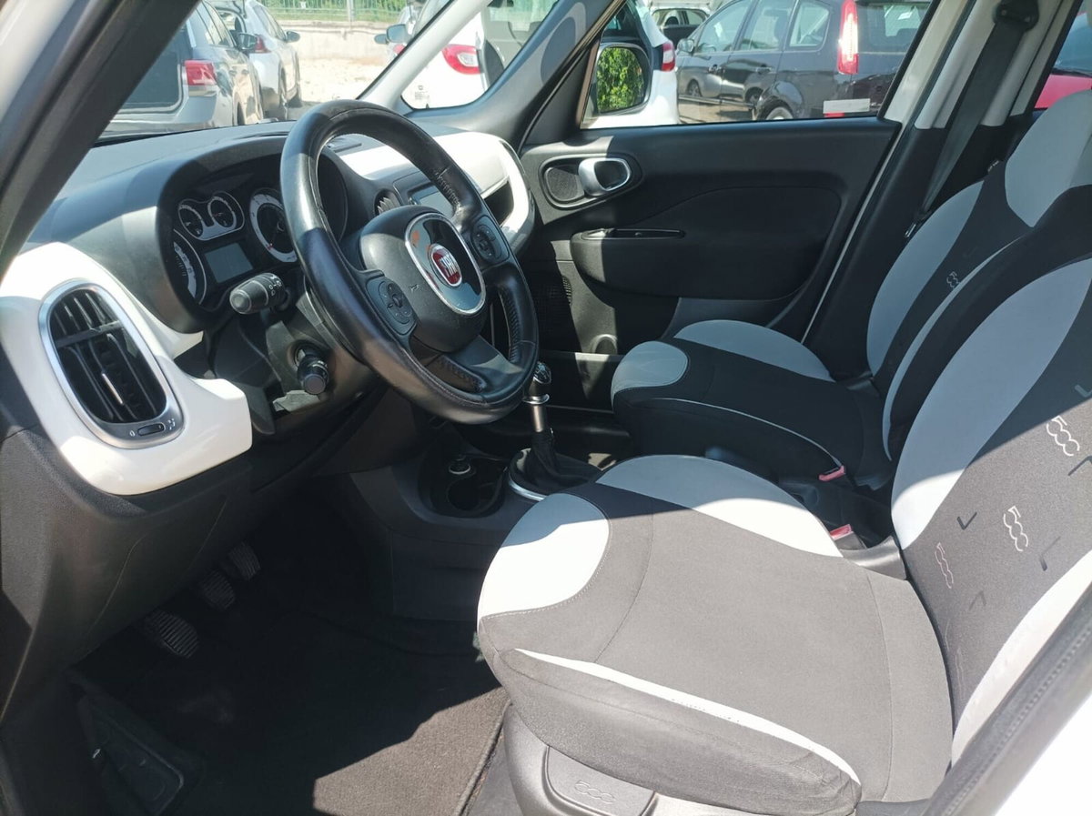 Fiat 500L 1.6 Multijet 105 CV Lounge (11)