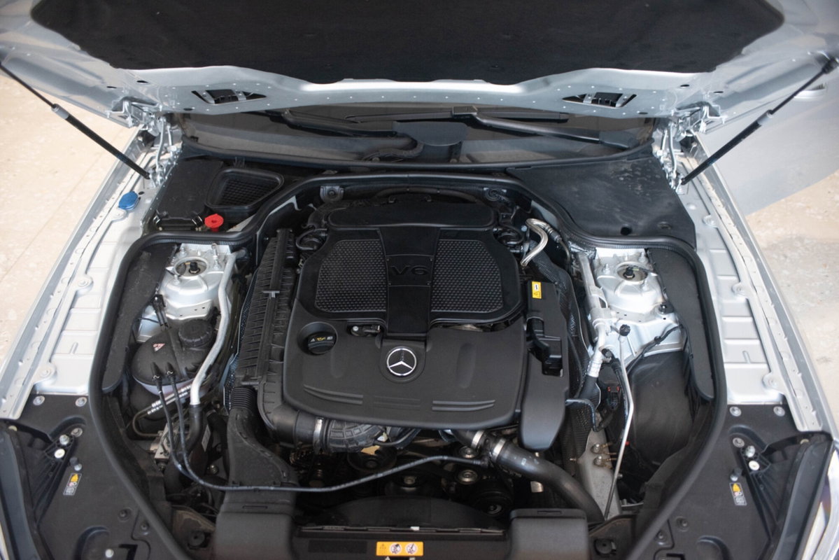 Mercedes-Benz SLK 350 V6 Sport (16)
