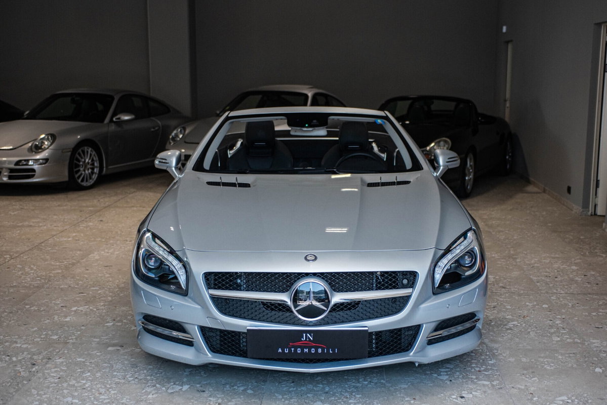 Mercedes-Benz SLK 350 V6 Sport (2)