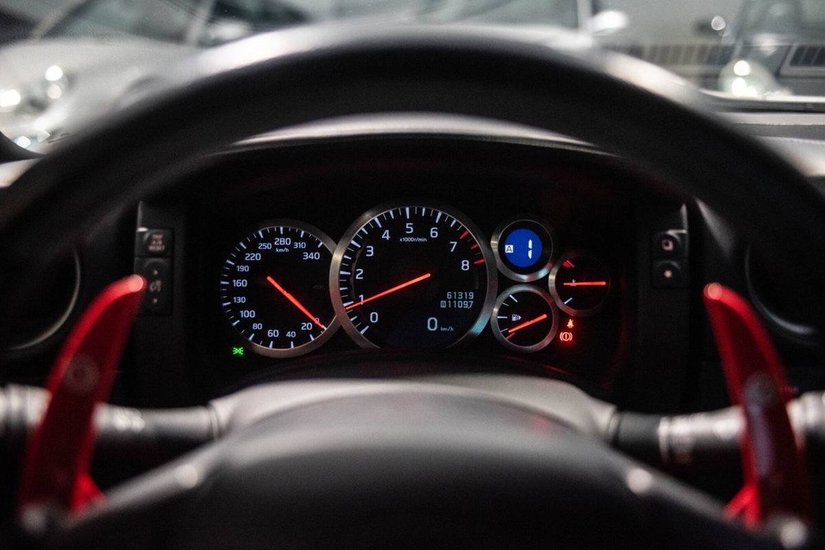 Nissan GT-R 3.8 V6 Black Edition (12)