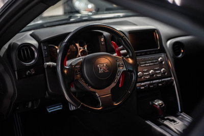 Nissan GT-R 3.8 V6 Black Edition (14)