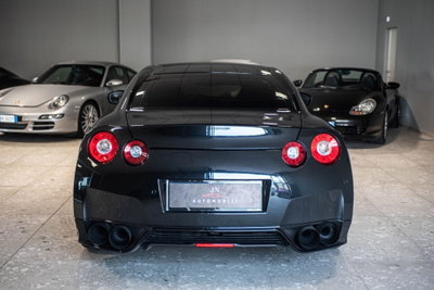 Nissan GT-R 3.8 V6 Black Edition (5)