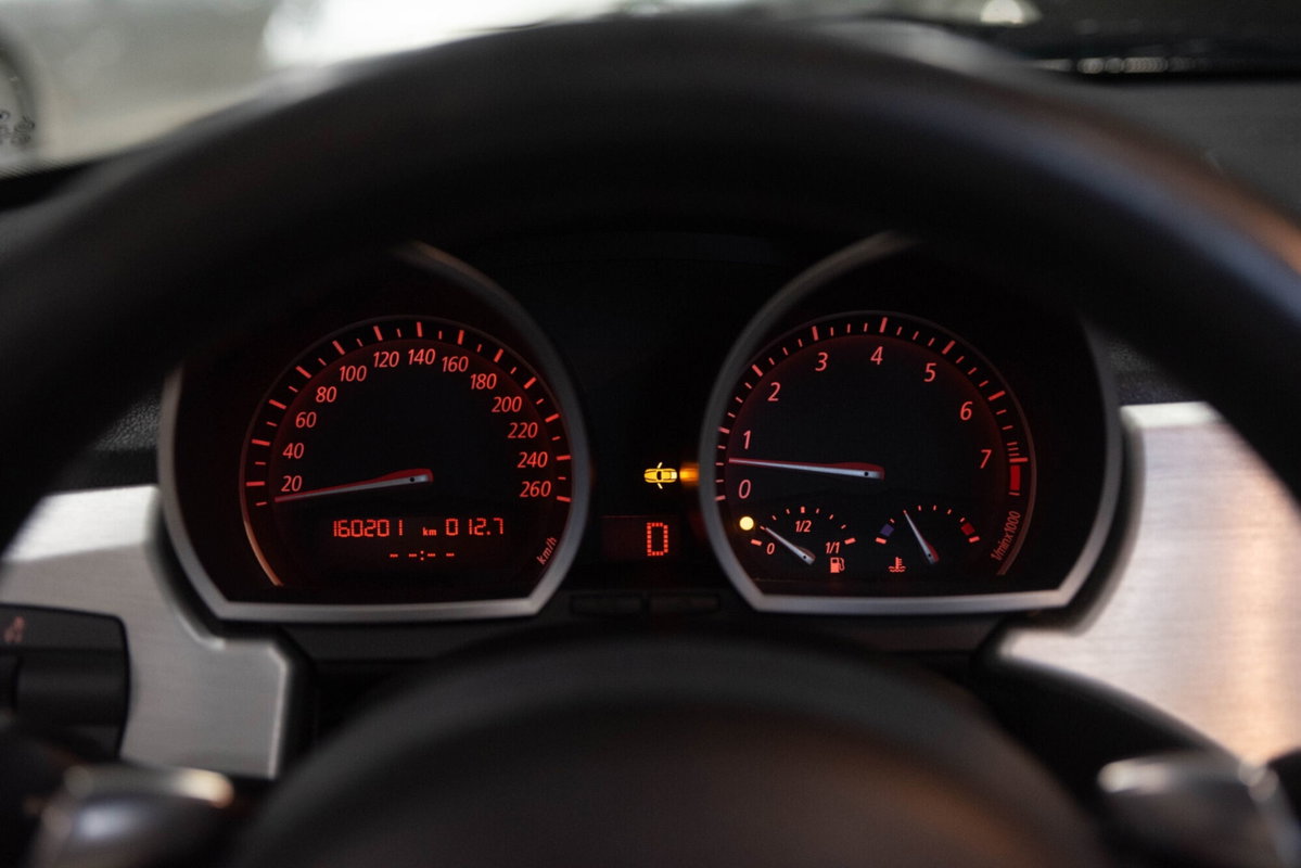 BMW Z4 Cabrio Z4 3.0si cat Roadster (10)