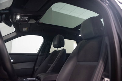 Land Rover Range Rover Velar 2.0 TD4 180 CV HSE (11)