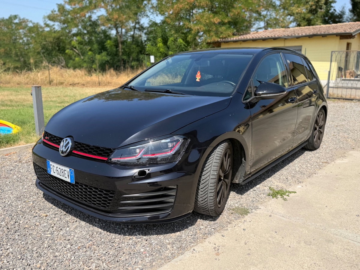 Volkswagen Golf 1.6 TDI 110 CV DSG 5p. Executive BlueMotion Technology