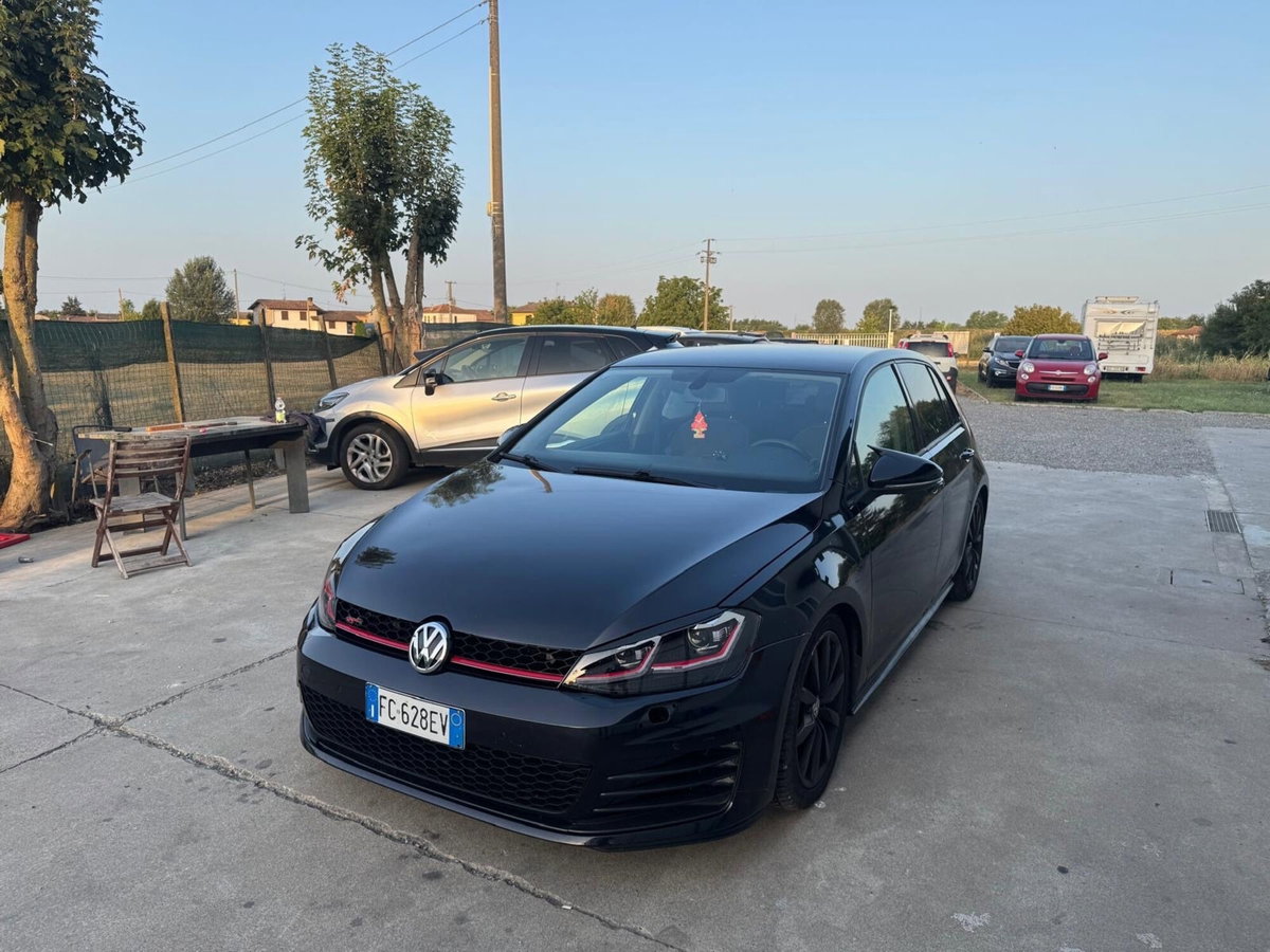 Volkswagen Golf 1.6 TDI 110 CV DSG 5p. Executive BlueMotion Technology (10)