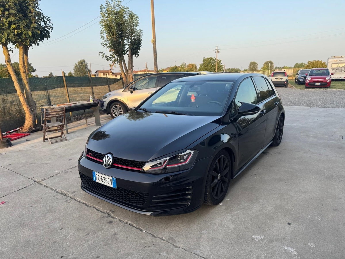 Volkswagen Golf 1.6 TDI 110 CV DSG 5p. Executive BlueMotion Technology (12)