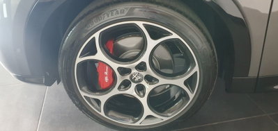 Alfa Romeo Tonale 1.6 Veloce 130cv tct6 (20)
