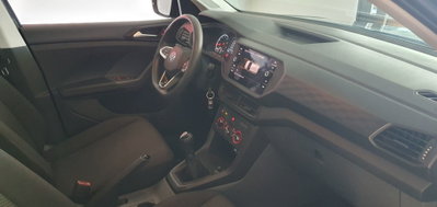 Volkswagen T-Cross 1.0 TSI Style BMT (13)