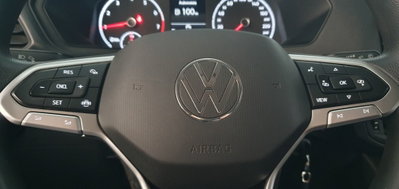 Volkswagen T-Cross 1.0 TSI Style BMT (5)