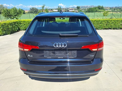 Audi A4 Avant 2.0 TDI 150 CV ultra S tronic Sport (8)