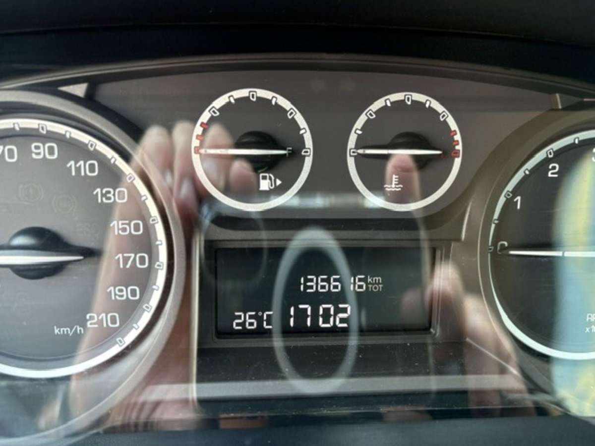 Lancia Ypsilon 1.2 69 CV 5 porte Gold (7)