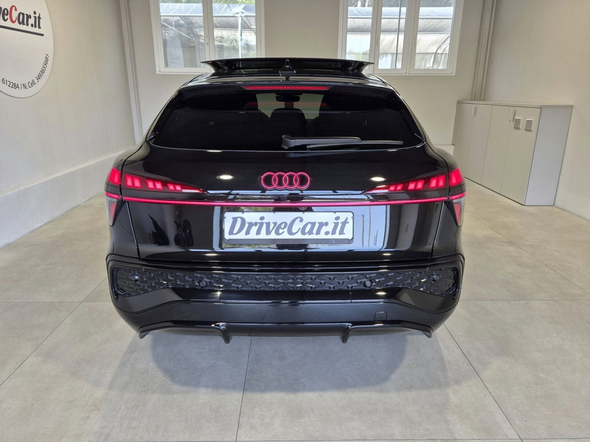 Audi Q3 Sportback 35 TDI quattro S tronic S line edition (10)