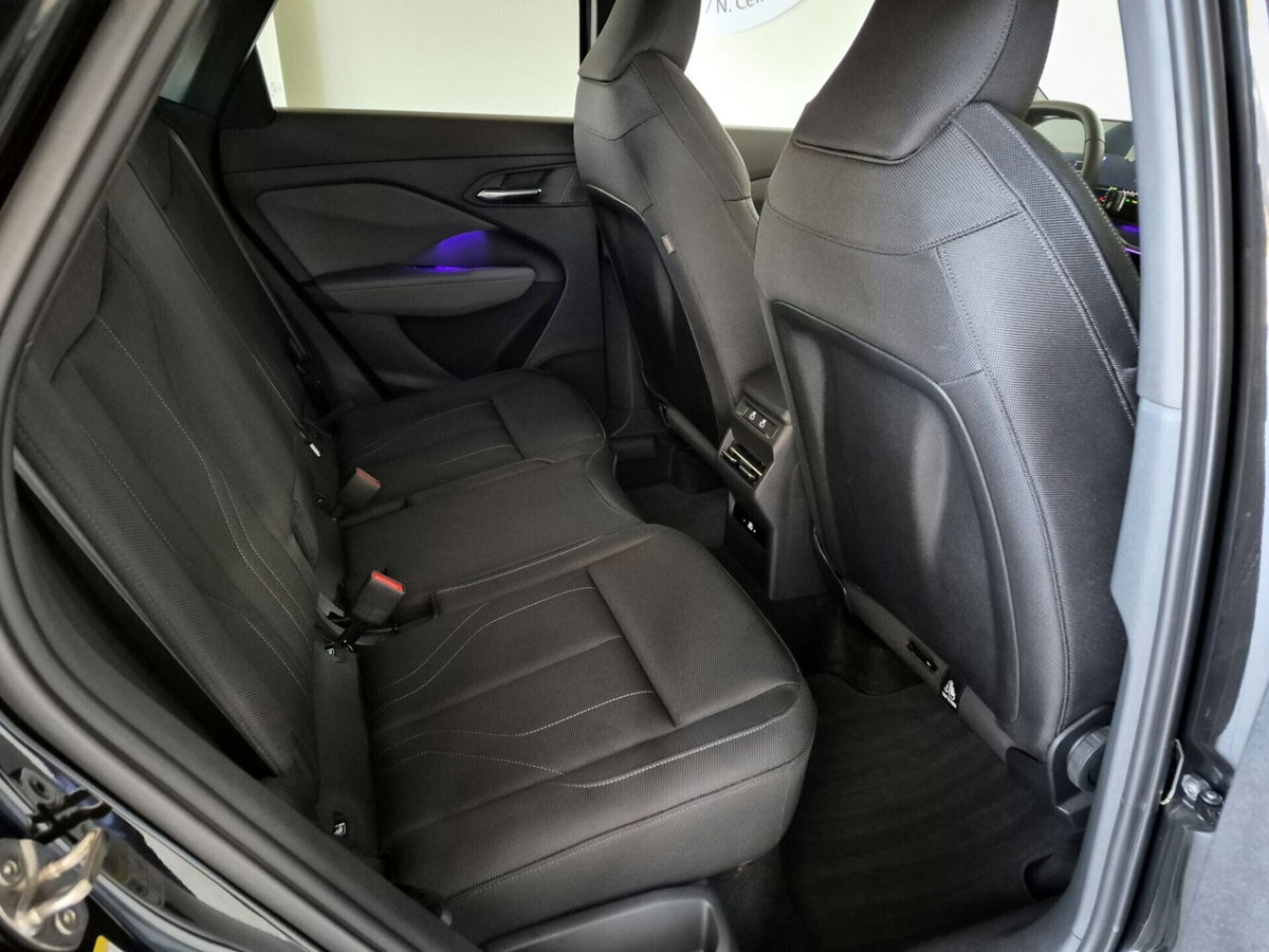 Audi Q3 Sportback 35 TDI quattro S tronic S line edition (16)