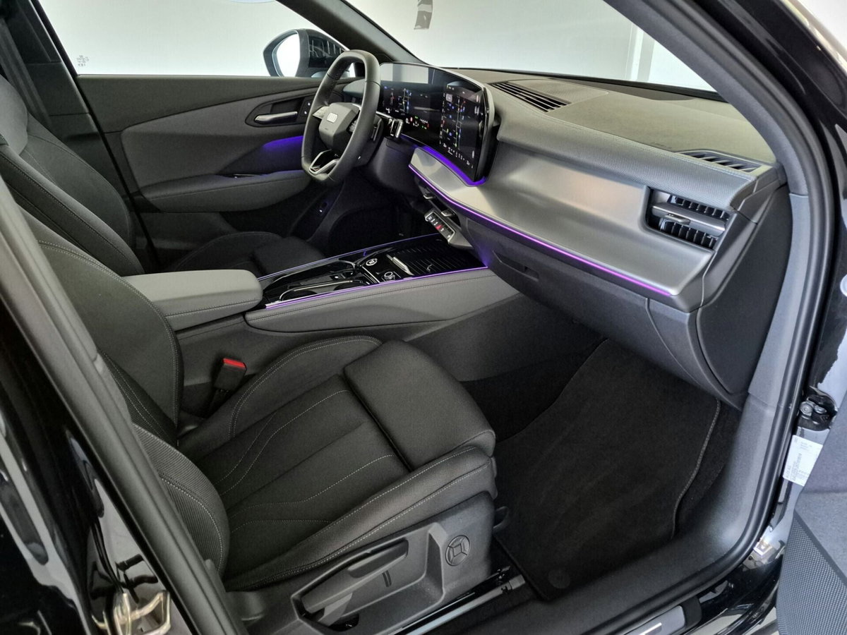 Audi Q3 Sportback 35 TDI quattro S tronic S line edition (17)