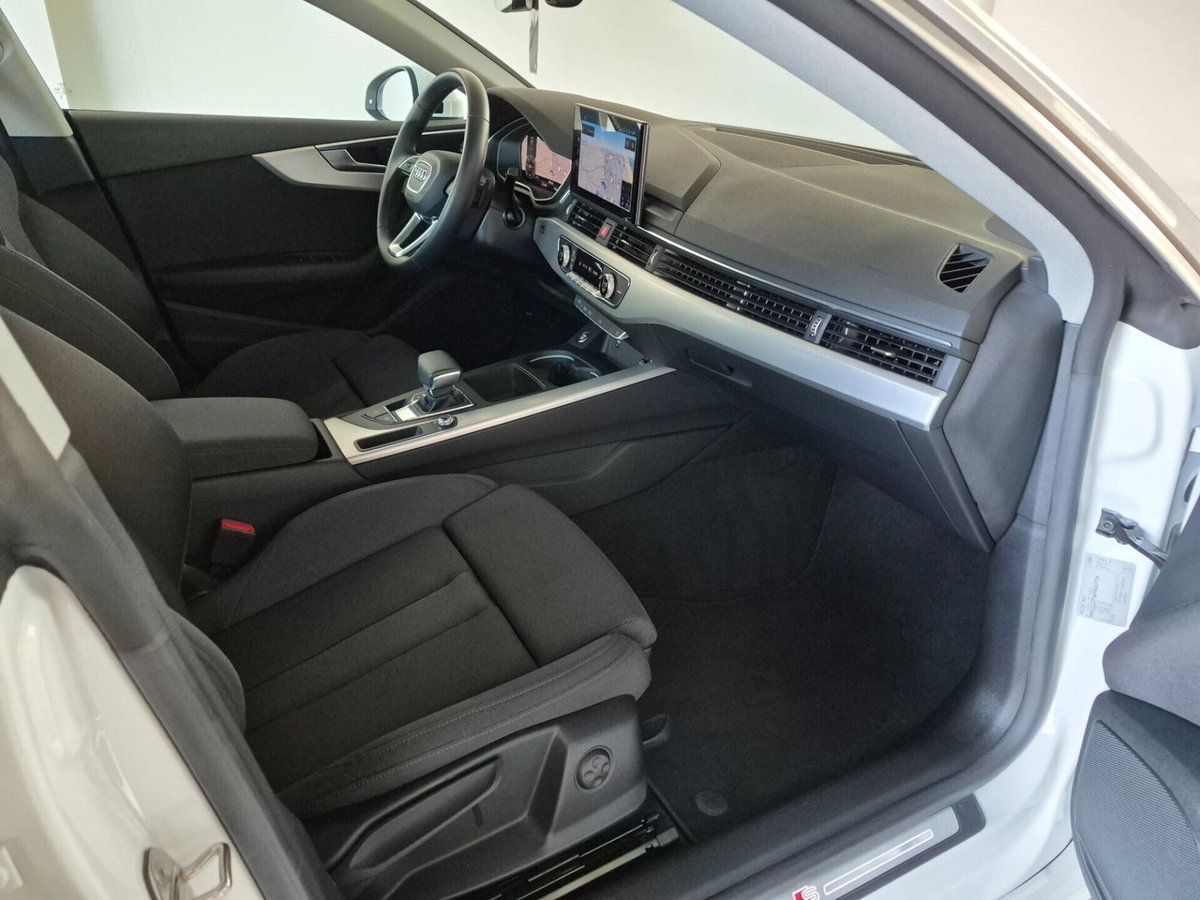 Audi A5 Sportback Sportback 40 2.0 tdi mhev S line edition 204cv s-tronic (17)