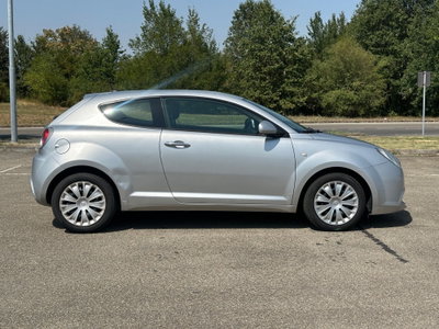 Alfa Romeo MiTo 1.4 78 CV Distinctive Sport Pack (4)