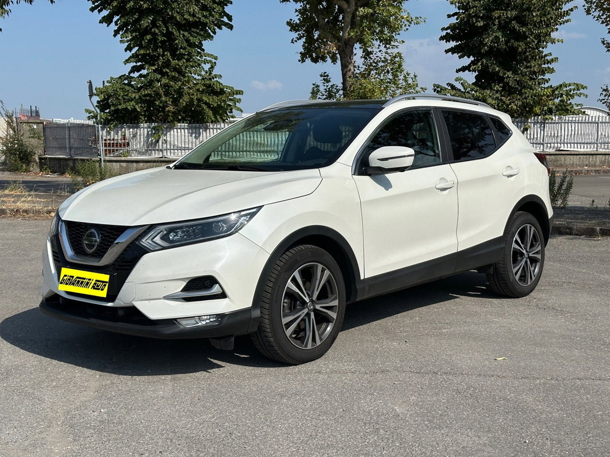 Nissan Qashqai 1.3 DIG-T 140 CV Tekna