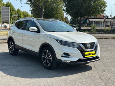 Nissan Qashqai 1.3 DIG-T 140 CV Tekna (3)