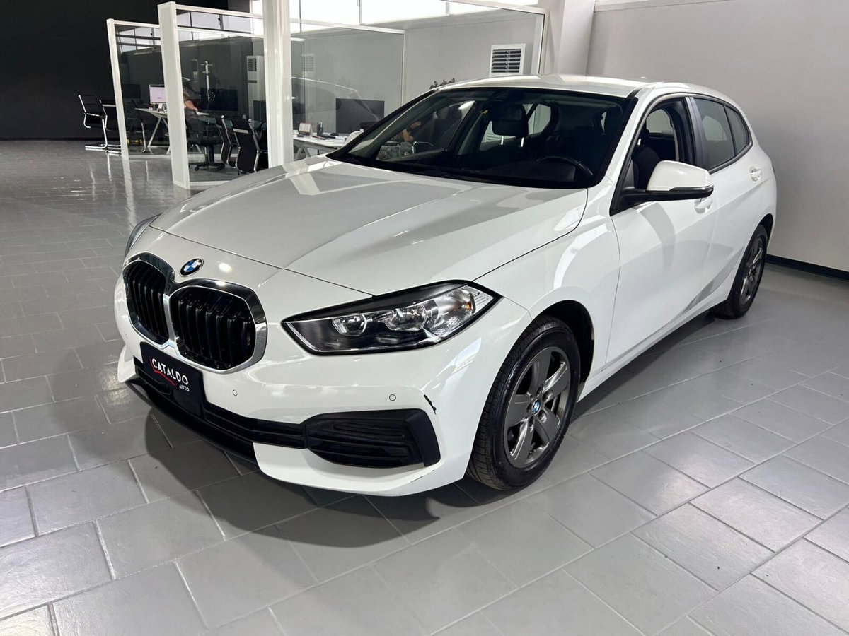 BMW Serie 1 116d 2.0 116CV cat 5 porte Attiva DPF
